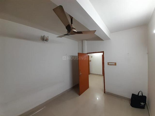 2 BHK Apartment in Barasat for resale Kolkata. The reference number is 21233986