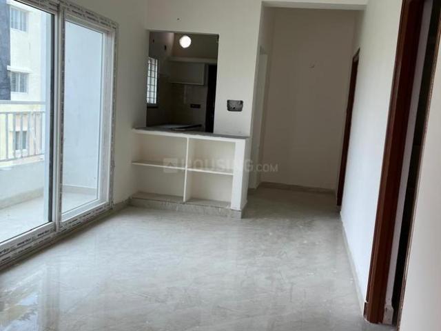 2 BHK Apartment in Beeramguda for resale Sangareddy. The reference number is 18315438