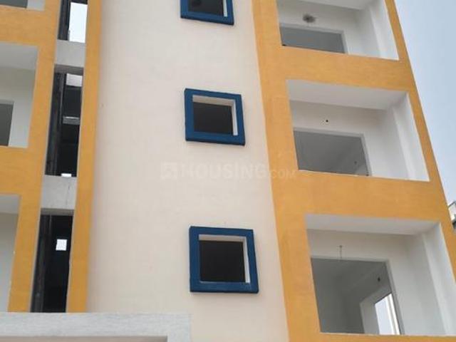 2 BHK Apartment in Beeramguda for resale Sangareddy. The reference number is 19602150