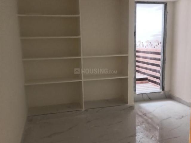 2 BHK Apartment in Beeramguda for resale Sangareddy. The reference number is 20586966
