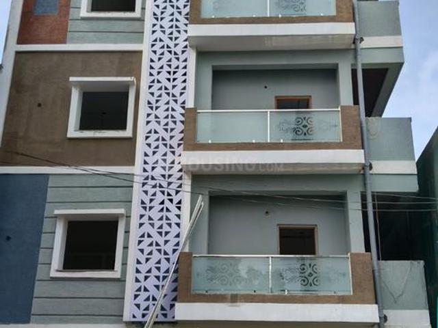 2 BHK Apartment in Beeramguda for resale Sangareddy. The reference number is 20837345
