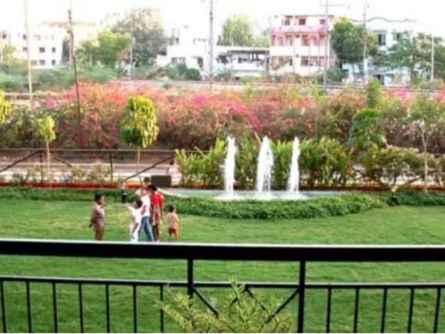 2 BHK Apartment in Begumpet for resale Hyderabad. The reference number is 20880843