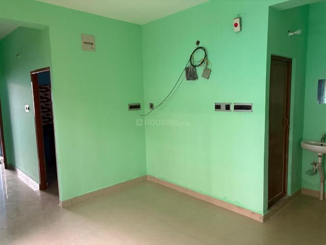 2 BHK Apartment in Sarada Pally for rent Kolkata. The reference number is 19911137