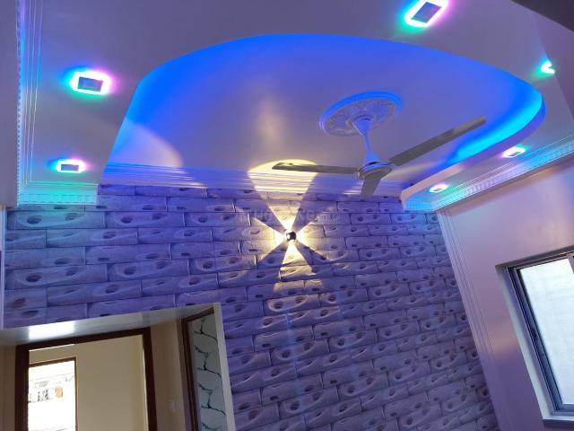 2 BHK Apartment in Behala Chowrasta for rent Kolkata. The reference number is 20453842
