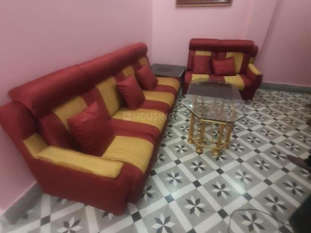 2 BHK Apartment in Behala Chowrasta for rent Kolkata. The reference number is 20897803