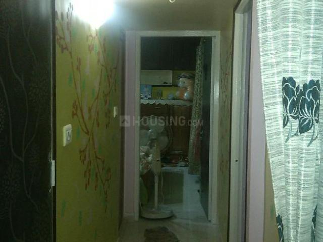 2 BHK Apartment in Behala Chowrasta for rent Kolkata. The reference number is 21059285