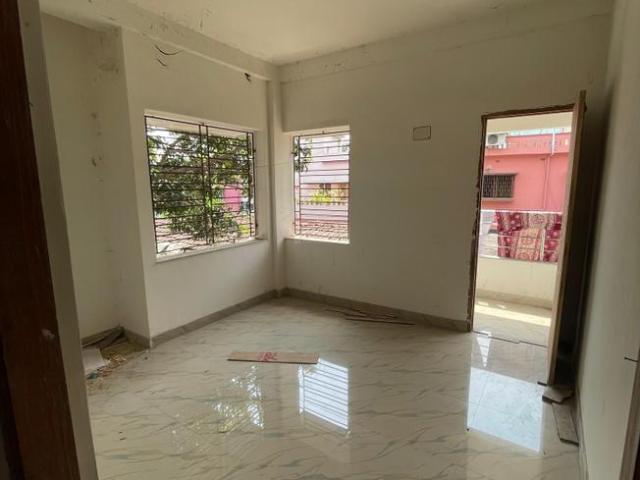 2 BHK Apartment in Behala for resale Kolkata. The reference number is 14820235