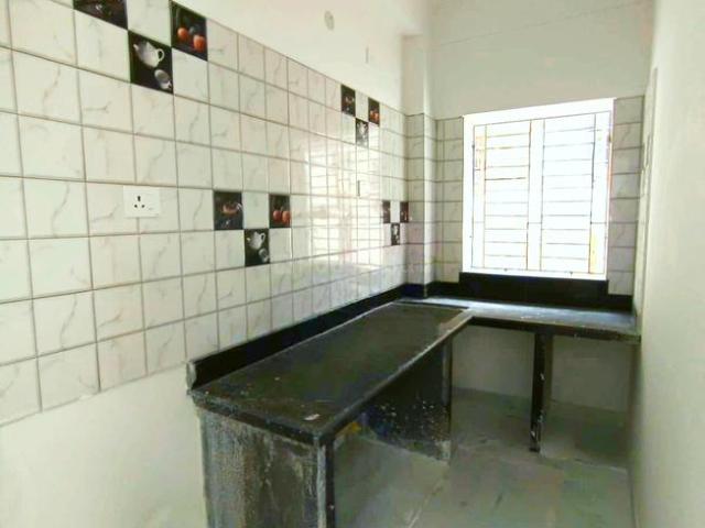 2 BHK Apartment in Behala for resale Kolkata. The reference number is 20503476