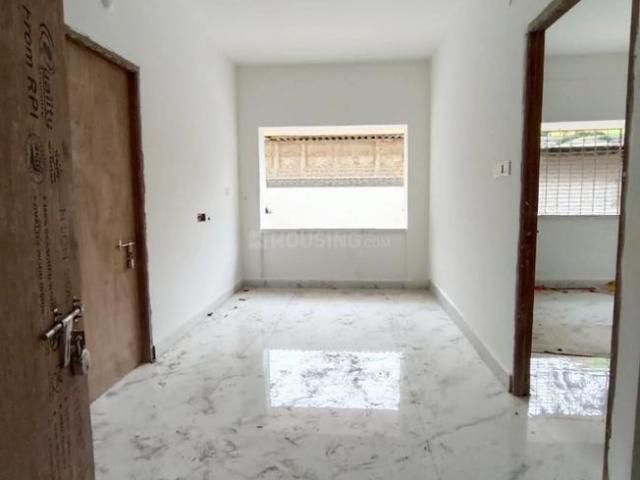 2 BHK Apartment in Behala for resale Kolkata. The reference number is 20655085