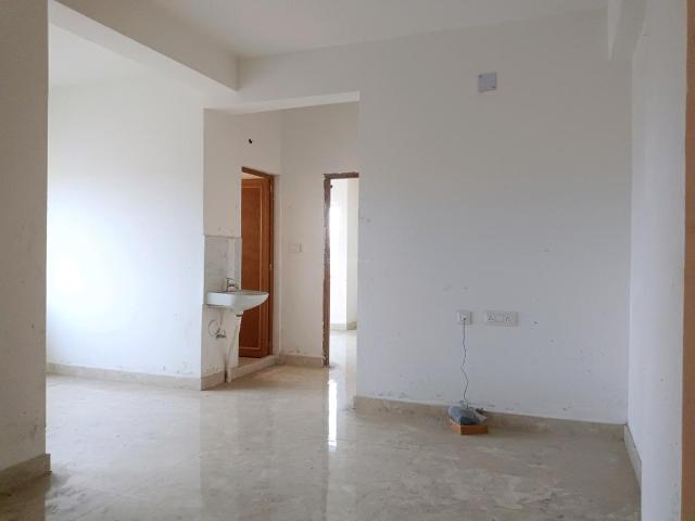 2 BHK Apartment in Behala for resale Kolkata. The reference number is 20812927
