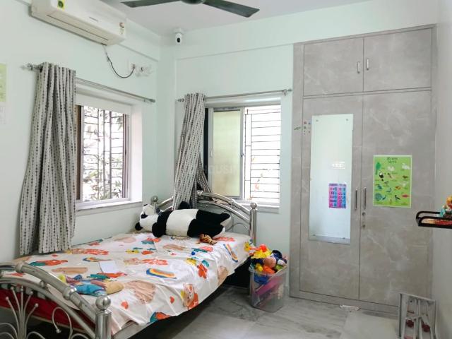 2 BHK Apartment in Behala for resale Kolkata. The reference number is 20835171
