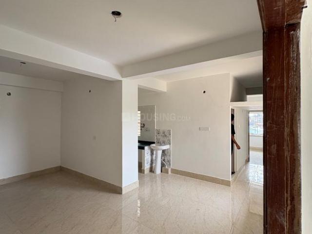2 BHK Apartment in Behala for resale Kolkata. The reference number is 21090826