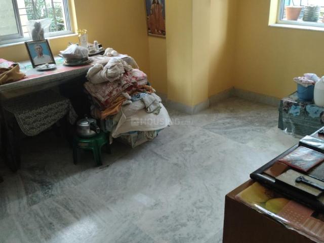2 BHK Apartment in Behala for resale Kolkata. The reference number is 21015414