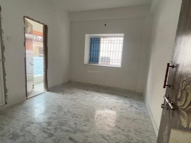 2 BHK Apartment in Behala for resale Kolkata. The reference number is 21286597