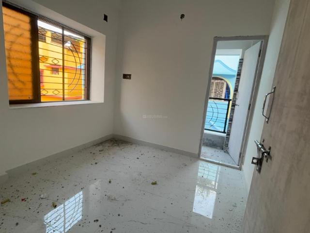 2 BHK Apartment in Behala for resale Kolkata. The reference number is 21303148