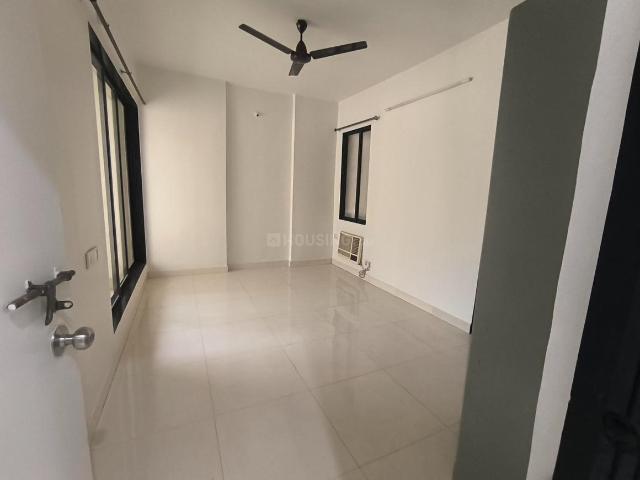 2 BHK Apartment in Belapur CBD for rent Navi Mumbai. The reference number is 20575162