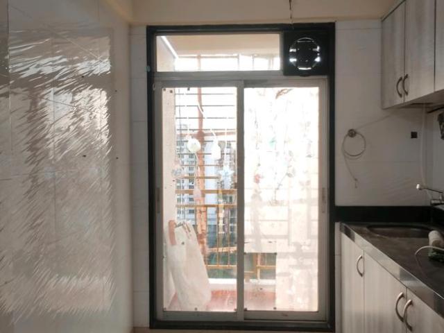 2 BHK Apartment in Belapur CBD for resale Navi Mumbai. The reference number is 17037632