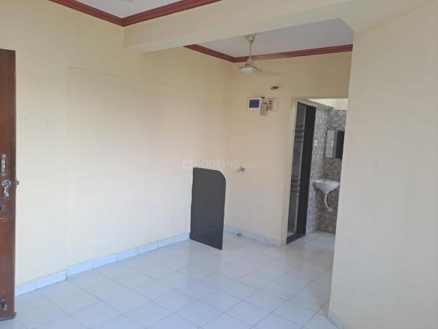 2 BHK Apartment in Belapur CBD for resale Navi Mumbai. The reference number is 19765021