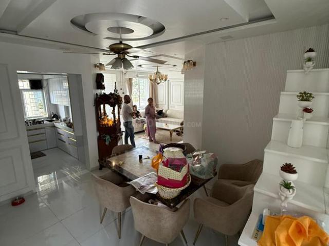 2 BHK Apartment in Belapur CBD for resale Navi Mumbai. The reference number is 21250159