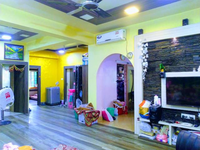 2 BHK Apartment in Belghoria for resale Kolkata. The reference number is 6104030