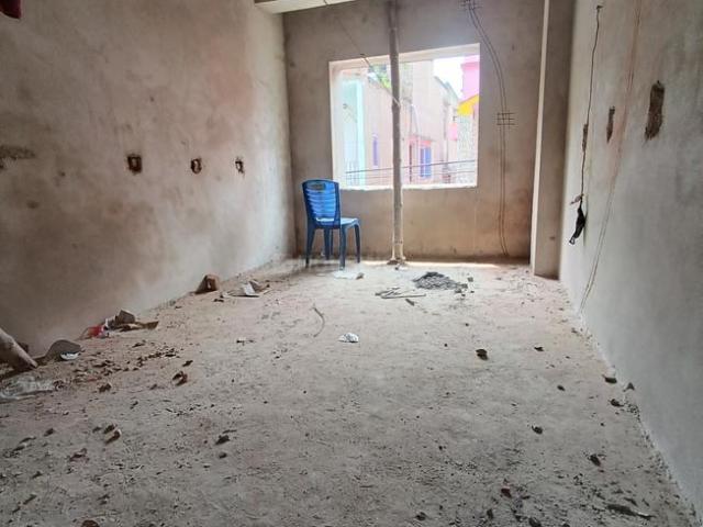 2 BHK Apartment in Belghoria for resale Kolkata. The reference number is 21046404