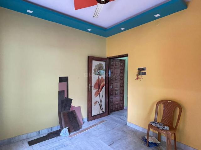 2 BHK Apartment in Beliaghata for rent Kolkata. The reference number is 18136973