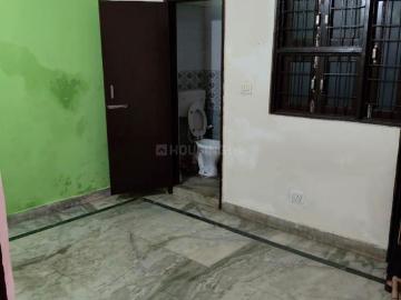 2 BHK Apartment in Beliaghata for rent Kolkata. The reference number is 19193211