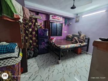 2 BHK Apartment in Beliaghata for rent Kolkata. The reference number is 19831876