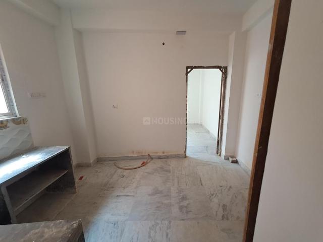2 BHK Apartment in Beliaghata for resale Kolkata. The reference number is 21147859