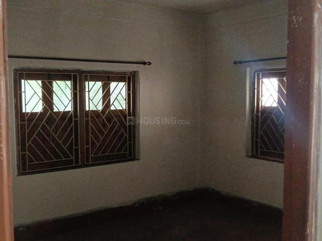 2 BHK Apartment in Beliaghata for resale Kolkata. The reference number is 21284490