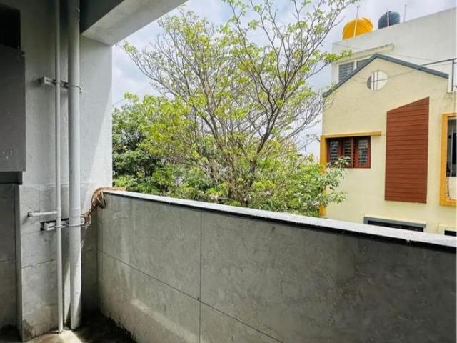 2 BHK Apartment in Bellandur for rent Bengaluru. The reference number is 17427471
