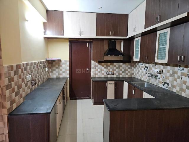2 BHK Apartment in Bellandur for rent Bengaluru. The reference number is 21104675