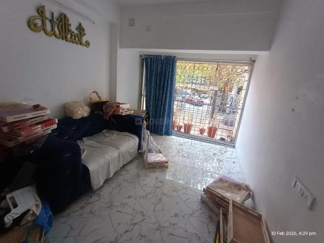 2 BHK Apartment in Beniapukur for rent Kolkata. The reference number is 19492312