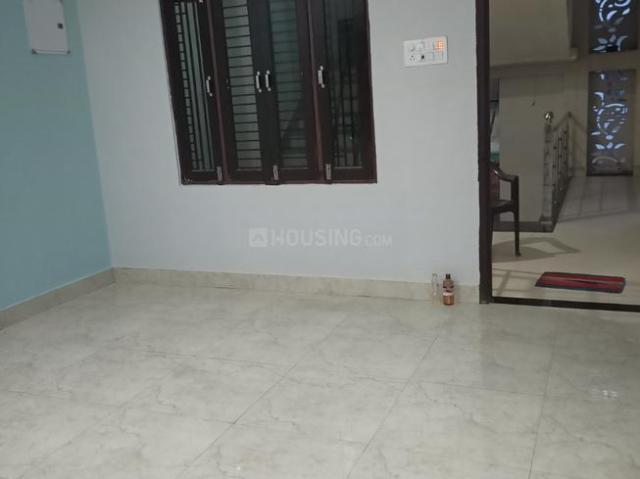 2 BHK Apartment in Bhullanpur for rent Varanasi. The reference number is 21167839
