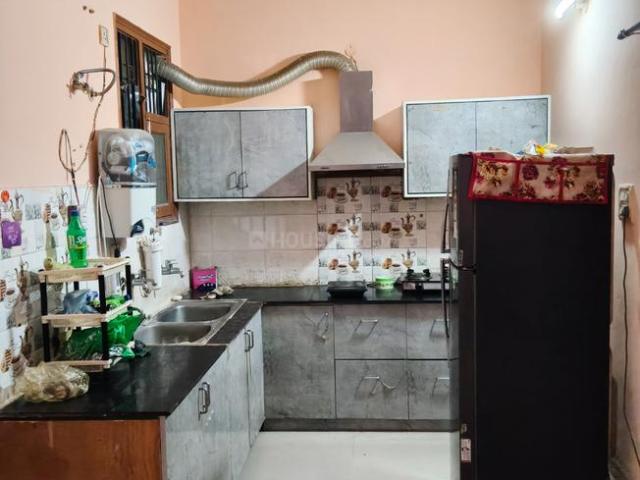 2 BHK Apartment in Bhabat for rent Zirakpur. The reference number is 20319953