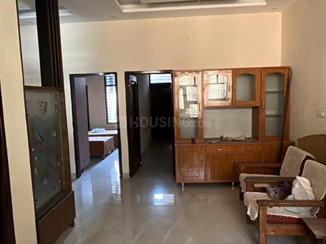 2 BHK Apartment in Bhabat for rent Zirakpur. The reference number is 20519629