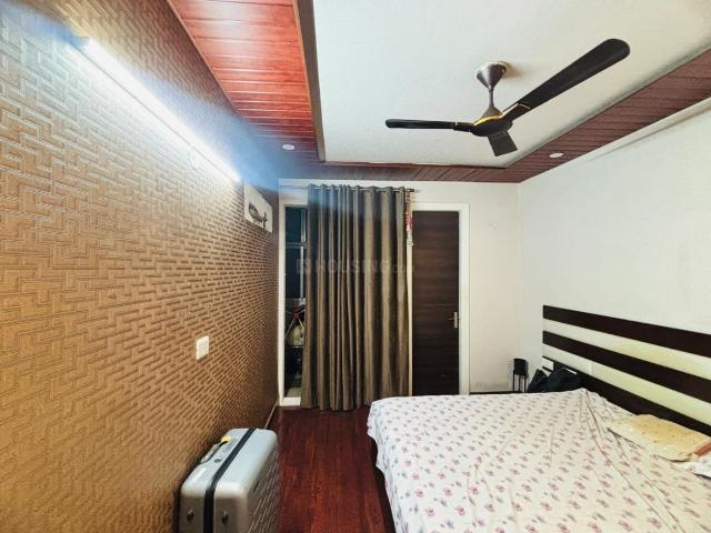 2 BHK Apartment in Bhabat for rent Zirakpur. The reference number is 21264000