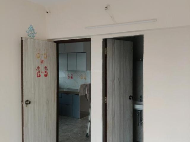 2 BHK Apartment in Bhandup West for resale Mumbai. The reference number is 19618387