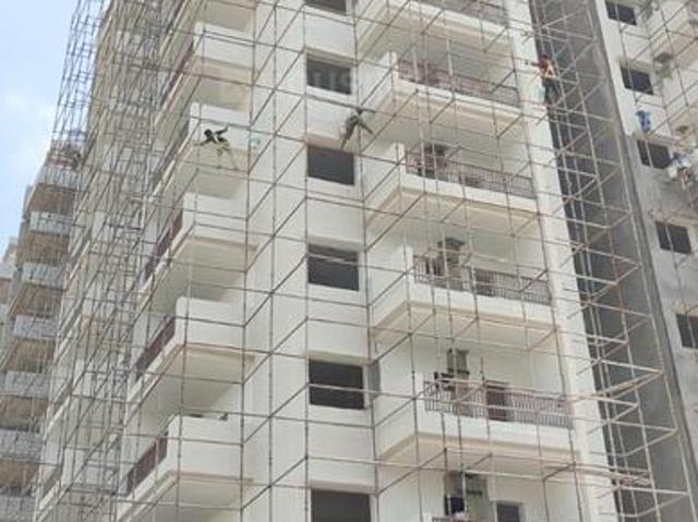 2 BHK Apartment in Bharat Heavy Electricals Limited for resale Sangareddy. The reference number is 19003261
