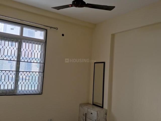 2 BHK Apartment in Bharat Vihar for rent New Delhi. The reference number is 20438290