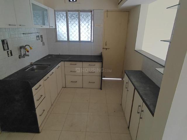 2 BHK Apartment in Bharatnagar for rent Nagpur. The reference number is 20621273