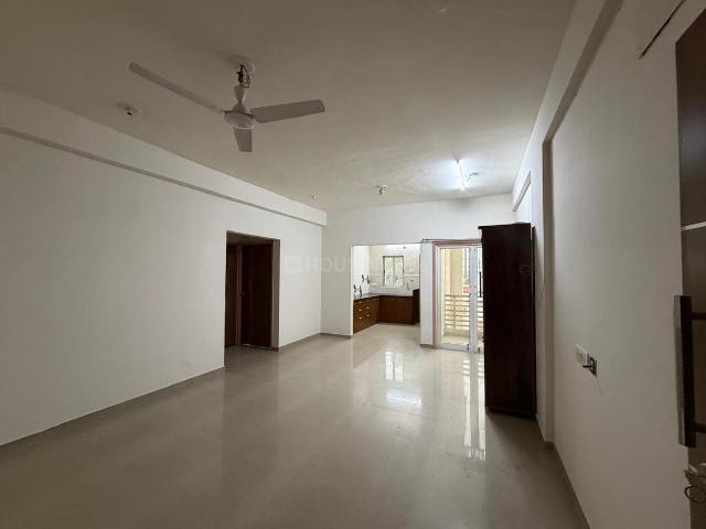 2 BHK Apartment in Bhayli for rent Vadodara. The reference number is 21035700