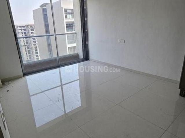 2 BHK Apartment in Bhimrad for rent Surat. The reference number is 18508204
