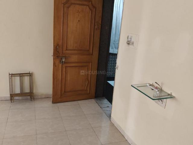 2 BHK Apartment in Bhimrad for rent Surat. The reference number is 21165667