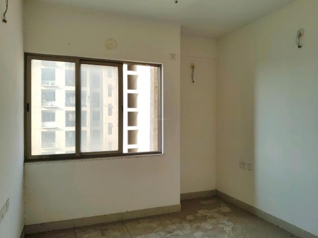 2 BHK Apartment in Bhiwandi for rent Thane. The reference number is 20301919