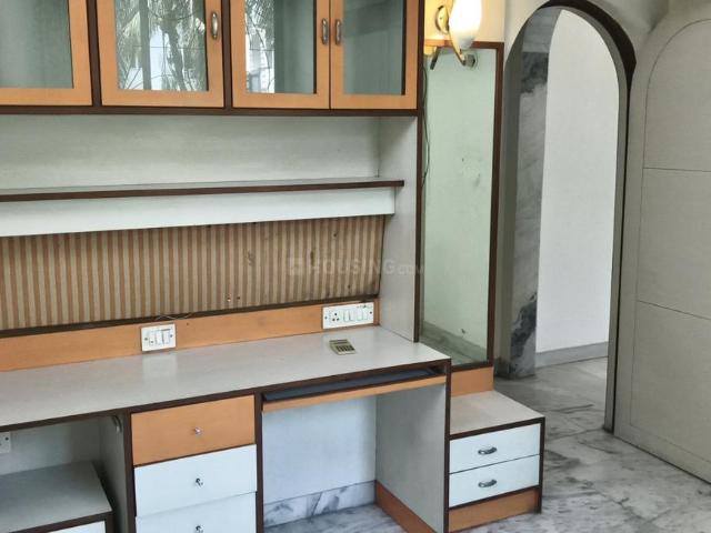 2 BHK Apartment in Bibwewadi for rent Pune. The reference number is 19984976