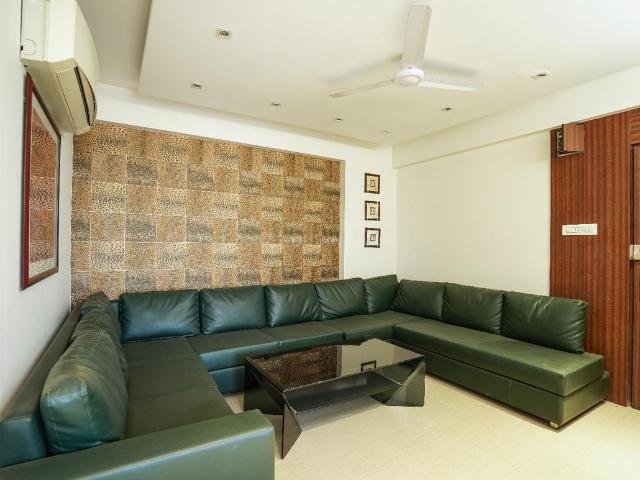 2 BHK Apartment in Bicholi Hapsi for resale Indore. The reference number is 21280905
