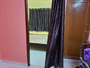 2 BHK Apartment in Bijoygarh for rent Kolkata. The reference number is 11041258