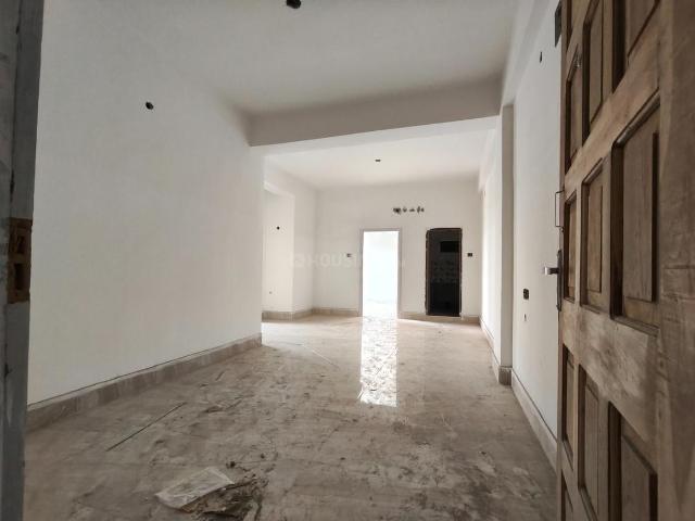 2 BHK Apartment in Birati for resale Kolkata. The reference number is 20478755