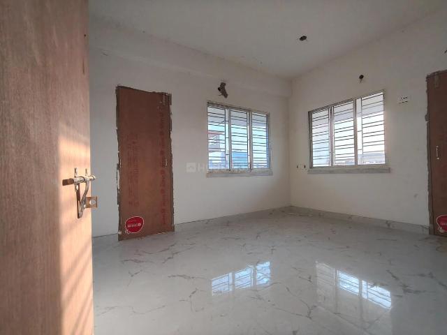 2 BHK Apartment in Birati for resale Kolkata. The reference number is 20478993